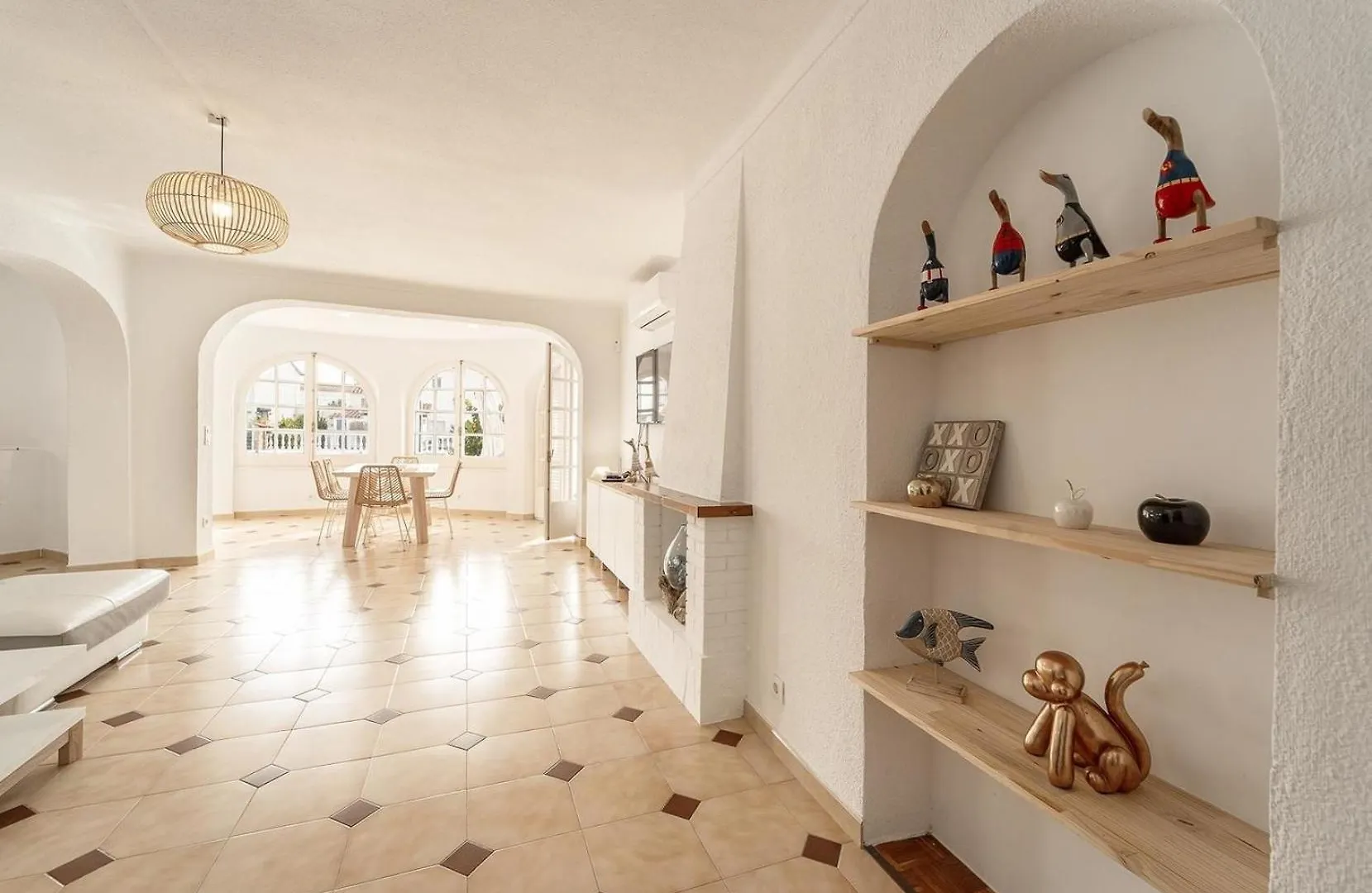 Ferienhaus Mit Privatpool Fuer 8 Personen Ca 117 Qm In Empuriabrava, Costa Brava Golf De Roses Empuriabrava